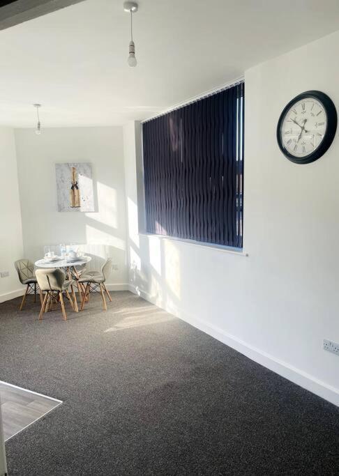 #2Bs 1 Bed Serviced Apartment Derby Kültér fotó